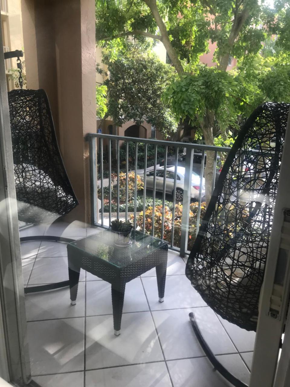 The Nautical! Amazing 3bed 2bath At Yacht Club * Aventura